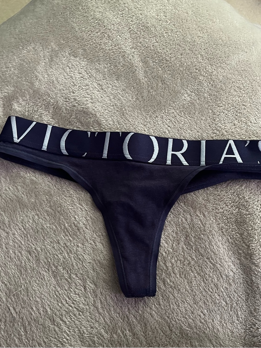 Victoria's Secret Navy and White Logo Thong